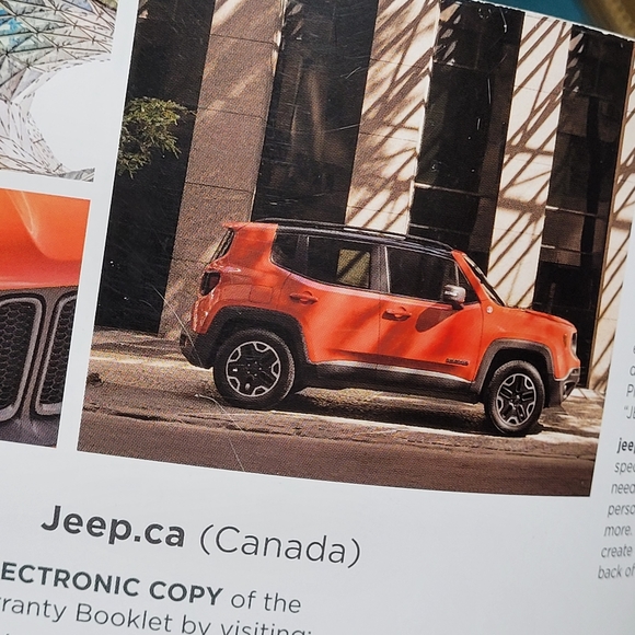 2017 Jeep Renegade User Guide - Replacement Jeep Users Manual Great Condition - Picture 7 of 8
